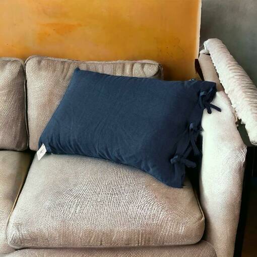 Tyynynpäällinen, tummansininen - Sisustustekstiilit ja tyynynpäälliset - 440014-21 - 1