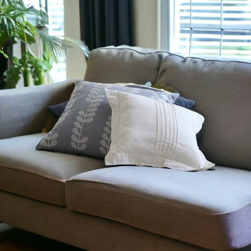 Valkoinen pellavatyynynpäällinen, 40x40 cm - Sisustustekstiilit ja tyynynpäälliset - 442002-01 - 1