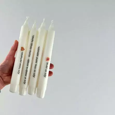 Mietelausekruunukynttilät "ÄITI ON PARAS", 4 kpl/pkt - Äitienpäiväkynttilät - 29013-01-ai2 - 1