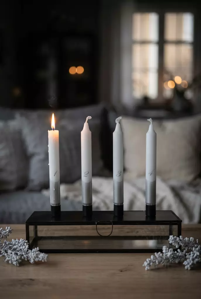 Dip dye Adventti -kruunukynttiläpakkaus, hopea 4kpl/pkt - Adventtikynttilät - 19013-ad-42 - 1
