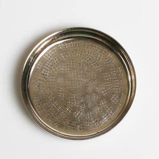 Metallinen kynttilänalunen - Metalliset kynttilänaluset - 4023553 - 1