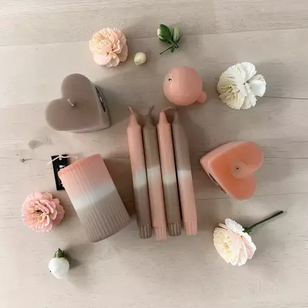 Dip dye kruunukynttilä aprikoosi, puuteri 4kpl - Dip Dye kruunukynttilät - 14013-0628-4 - 2