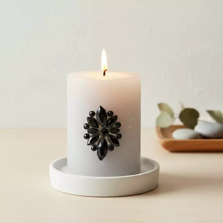 Ovaalikoristeneulat 8kpl/ltk - Kynttilämansetit ja -korut - 342994 - 1