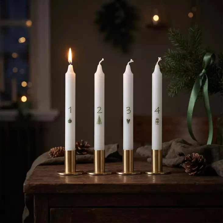 Adventtikruunukynttilät, vihreät numerot ja koristeet 4 kpl/pkt - Adventtikynttilät - 29013-ad-17 - 1