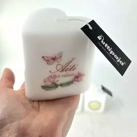 Sydänkynttilä – Äiti, olet rakas (vaaleanpunainen perhoskuvio ja kukat) - Äitienpäiväkynttilät - 2714108ai-ku-08 - 1