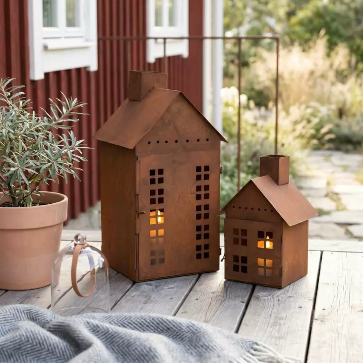 Talo ovella tuikkukynttilälle, ruoste, pieni - Lyhdyt - 3995848A - 1