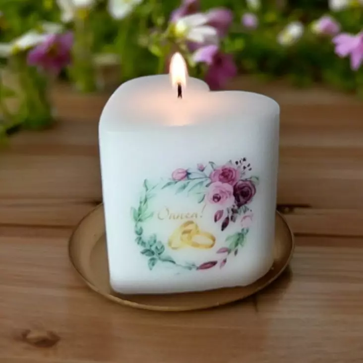 Onnittelusydänkynttilä "Sormukset", pinkki 8 cm - Onnittelukynttilät - 2714108SOpi - 1