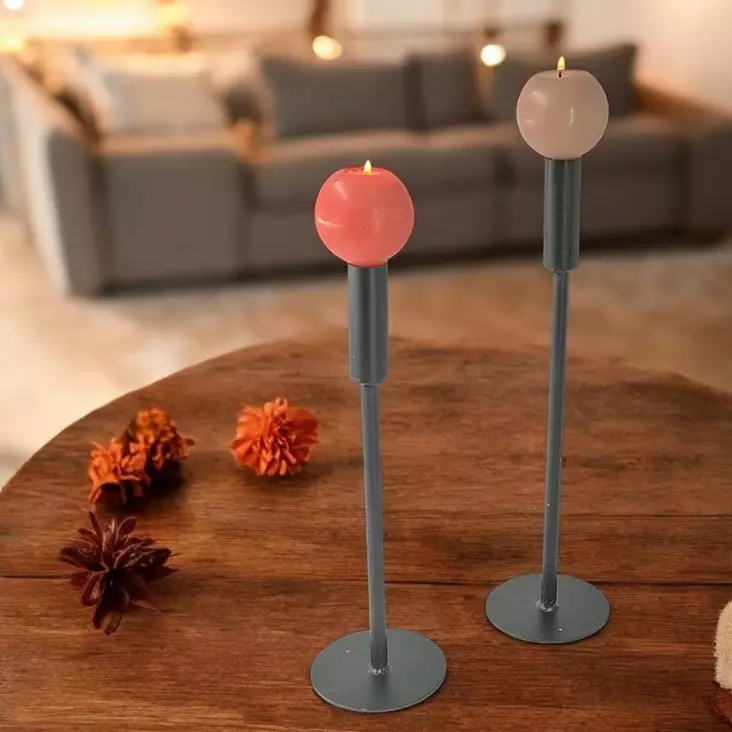 Metallinen kynttilänjalka pyöreällä pohjalla 2 kpl:n setti - Kynttilänjalat kruunukynttilöille - 4095176-set - 1